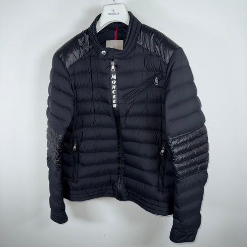 Moncler Yvoire Men’s Jacket - Size 5 (L/XL) - Black