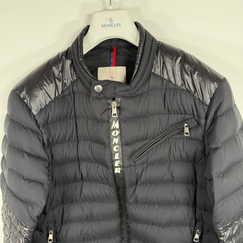 Moncler Yvoire Men’s Jacket - Size 5 (L/XL) - Black