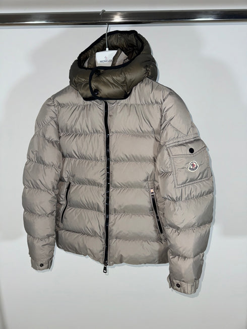 Moncler Hymalay jacket size 1 light grey