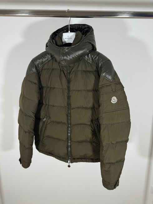 Moncler Chevalier Jacket size 3 olive green