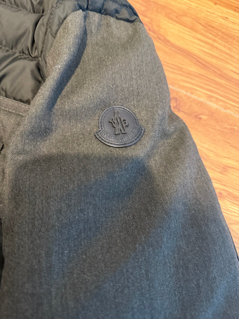 Moncler Blais Jacket Size 2 Olive Green