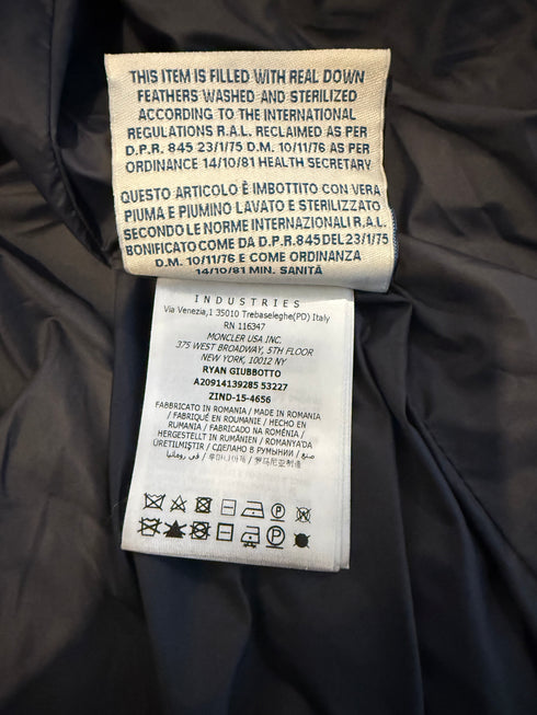 Moncler Ryan Jacket Size 3 Navy Blue
