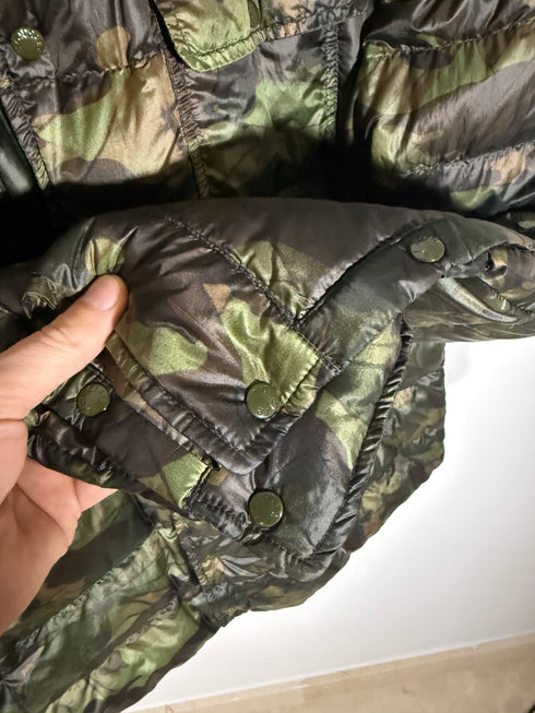 Moncler Robin Jacket Size 4 Camo Green