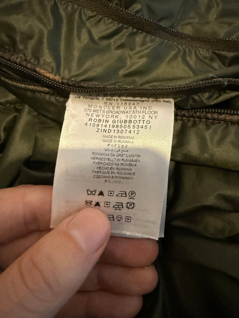 Moncler Robin Jacket Size 4 Camo Green