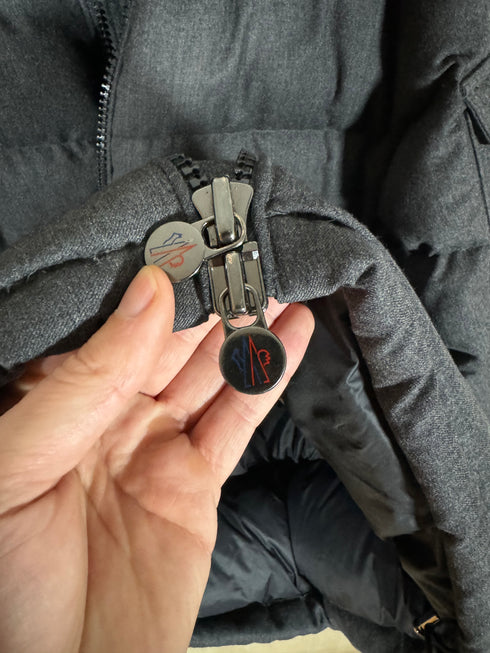 Moncler Jacket Montgenevre size 4 dark grey