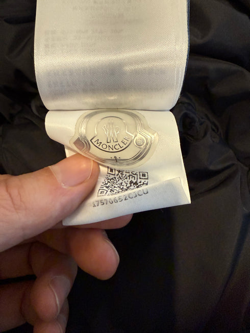 Moncler Cluny Jacket Size 3 Black