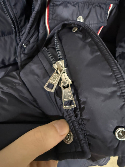 Moncler Prevot Jacket Size 4 Navy Blue