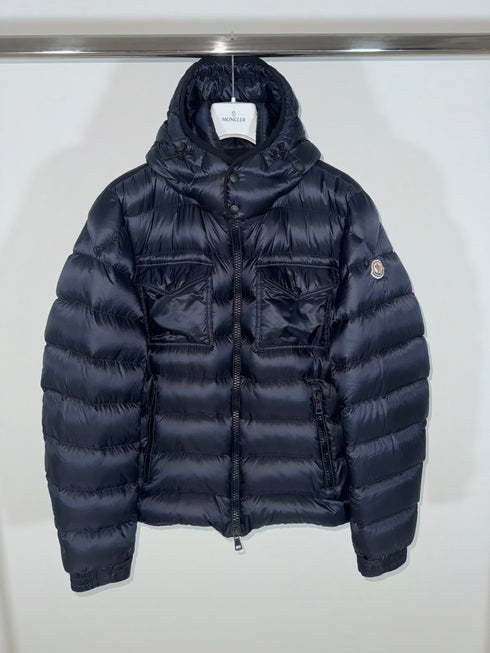Moncler Edward jacket size 5 black