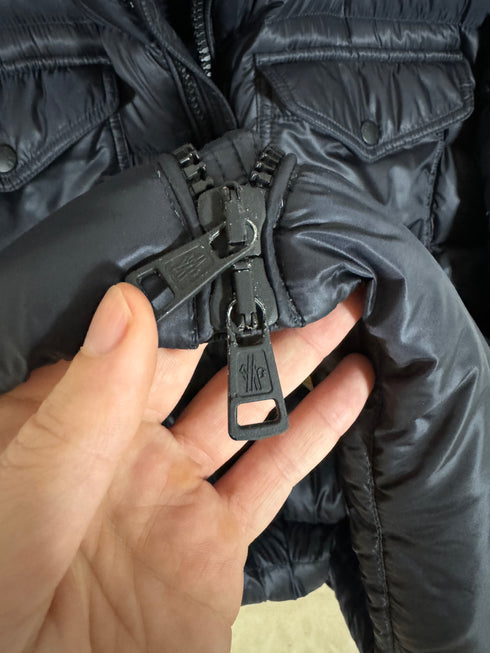 Moncler Edward jacket size 5 black