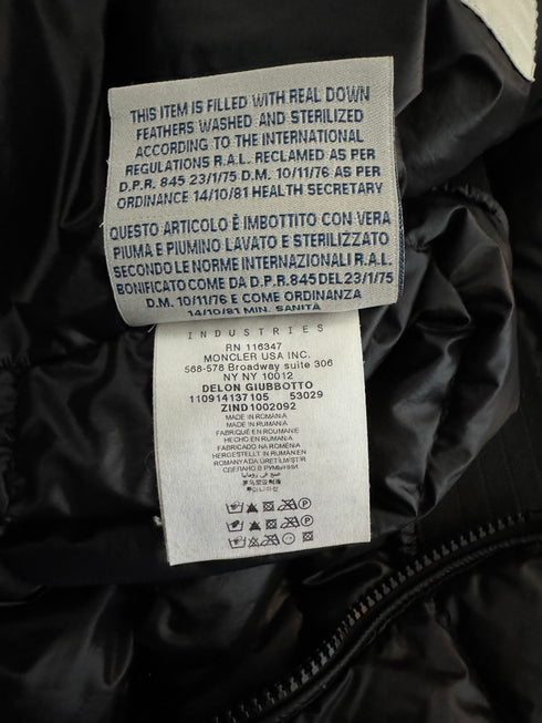 Moncler Delon Jacket size 3 black