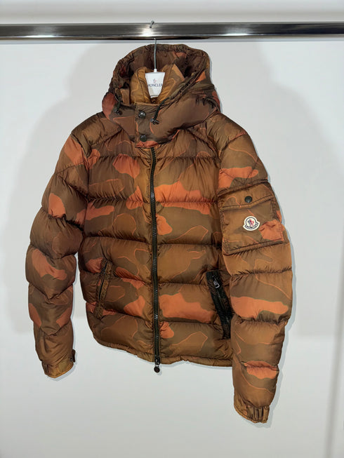 Moncler Jacket Maya size 3 tan/orange camo