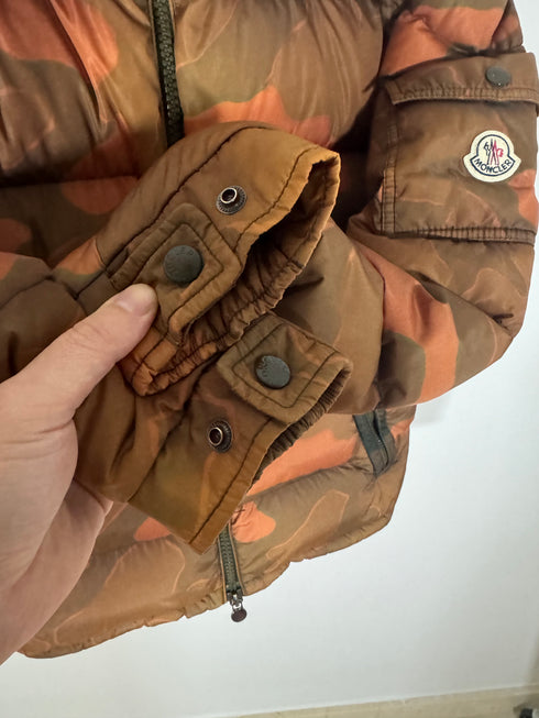 Moncler Jacket Maya size 3 tan/orange camo