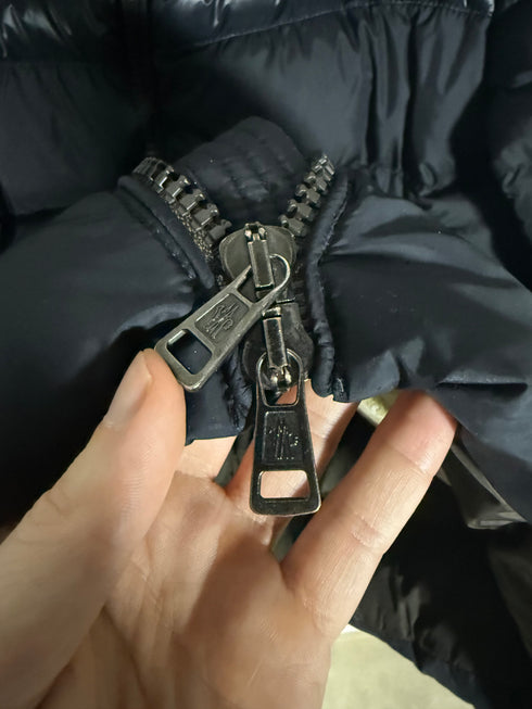 Moncler Dinant Jacket Size 4 Navy Blue