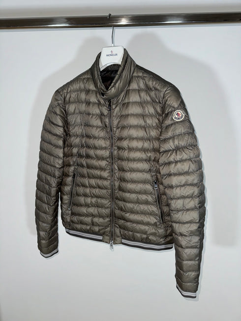Moncler Jacket David size 3 grey