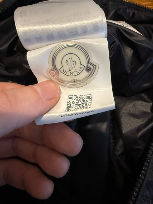 Moncler Royat Jacket Size 2 Black