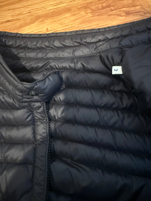 Moncler Roussilon Gilet Size 3 Black