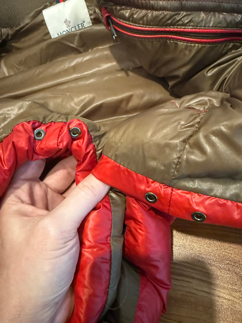 Moncler Bartholome Gilet Size 2 Red
