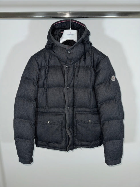 Moncler Jacket Dublin size 3 grey