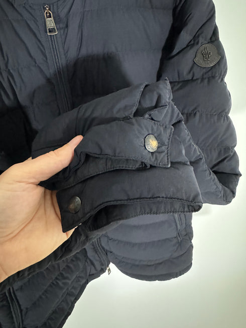 Moncler Jacket Acorus size 4 matte black