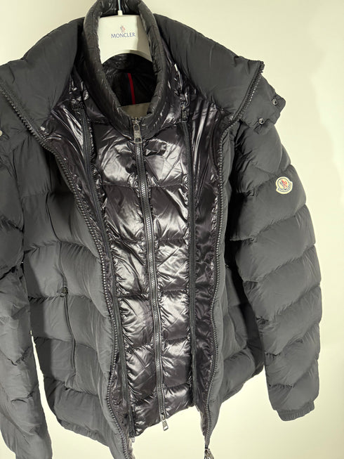 Moncler Brique Jacket Size 5 Black