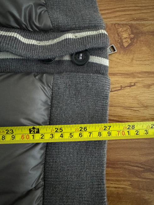 Moncler jacket Cesar size 4 grey