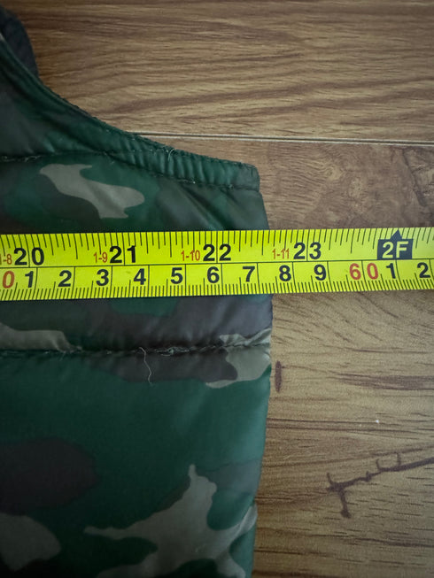 Moncler Patrick Gilet size 4 camo green