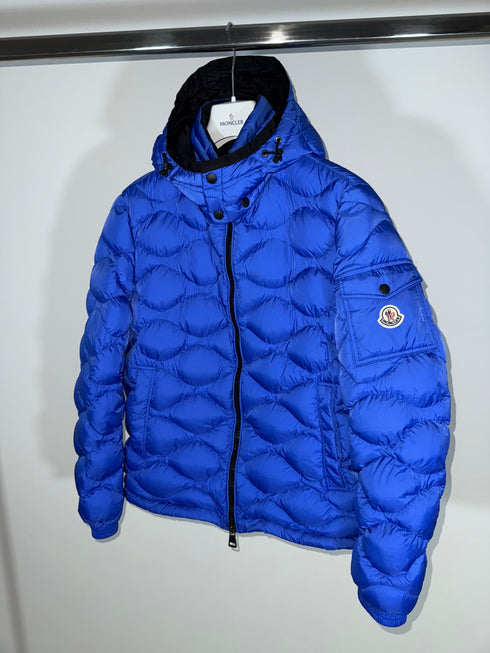 Moncler Morandieres Jacket Size 3 Electric Blue