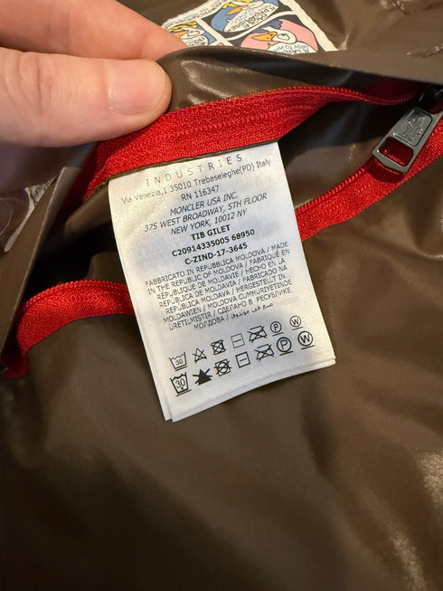 Moncler Tib Gilet Size 2 Red