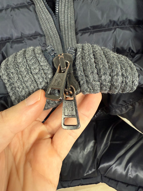 Moncler Canut Jacket Size 3 Navy Blue