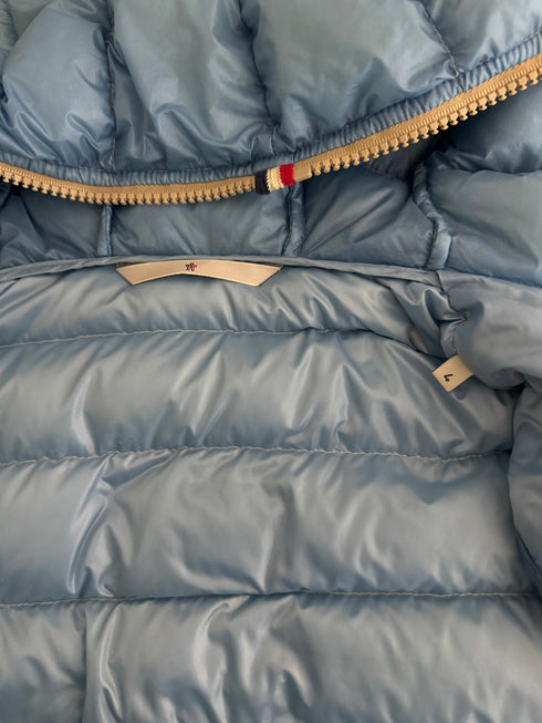 Moncler Dinan Gilet Size 4 Baby Blue