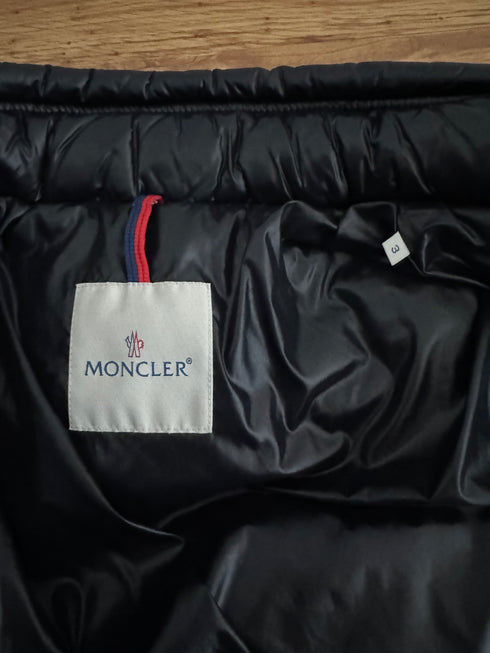 Moncler Austin Jacket Size 3 Black