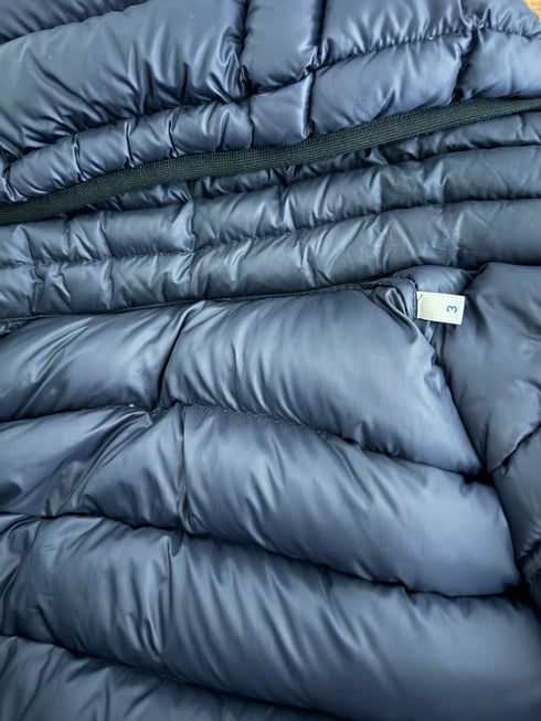 Moncler Jacket Valence Size 3 Dark Navy Blue