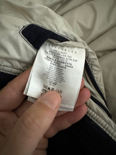 Moncler Bresle Jacket Size 4 Navy Blue