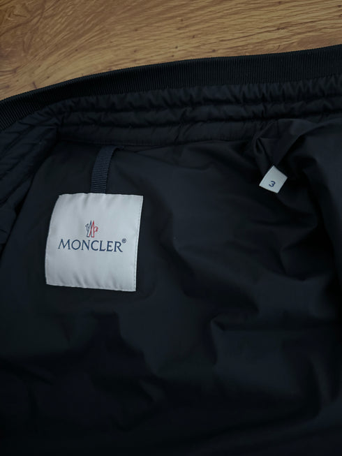 Moncler Tolonne Gilet Size 3 Black