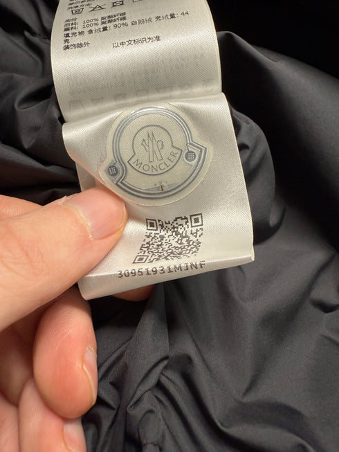 Moncler Treompan Gilet Size 4 Anthracite